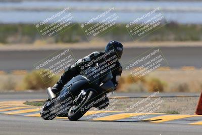 media/Oct-08-2022-SoCal Trackdays (Sat) [[1fc3beec89]]/Turn 14 (1050am)/